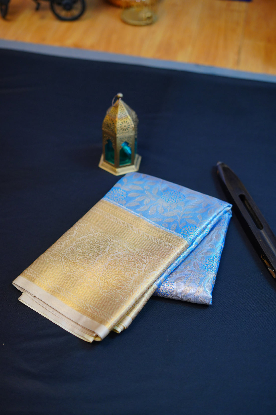 Kanjivaram zari woven silk saree
