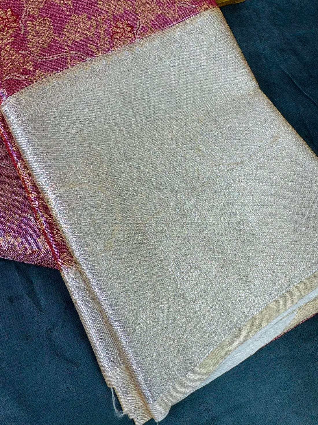 Kanjivaram zari woven silk saree