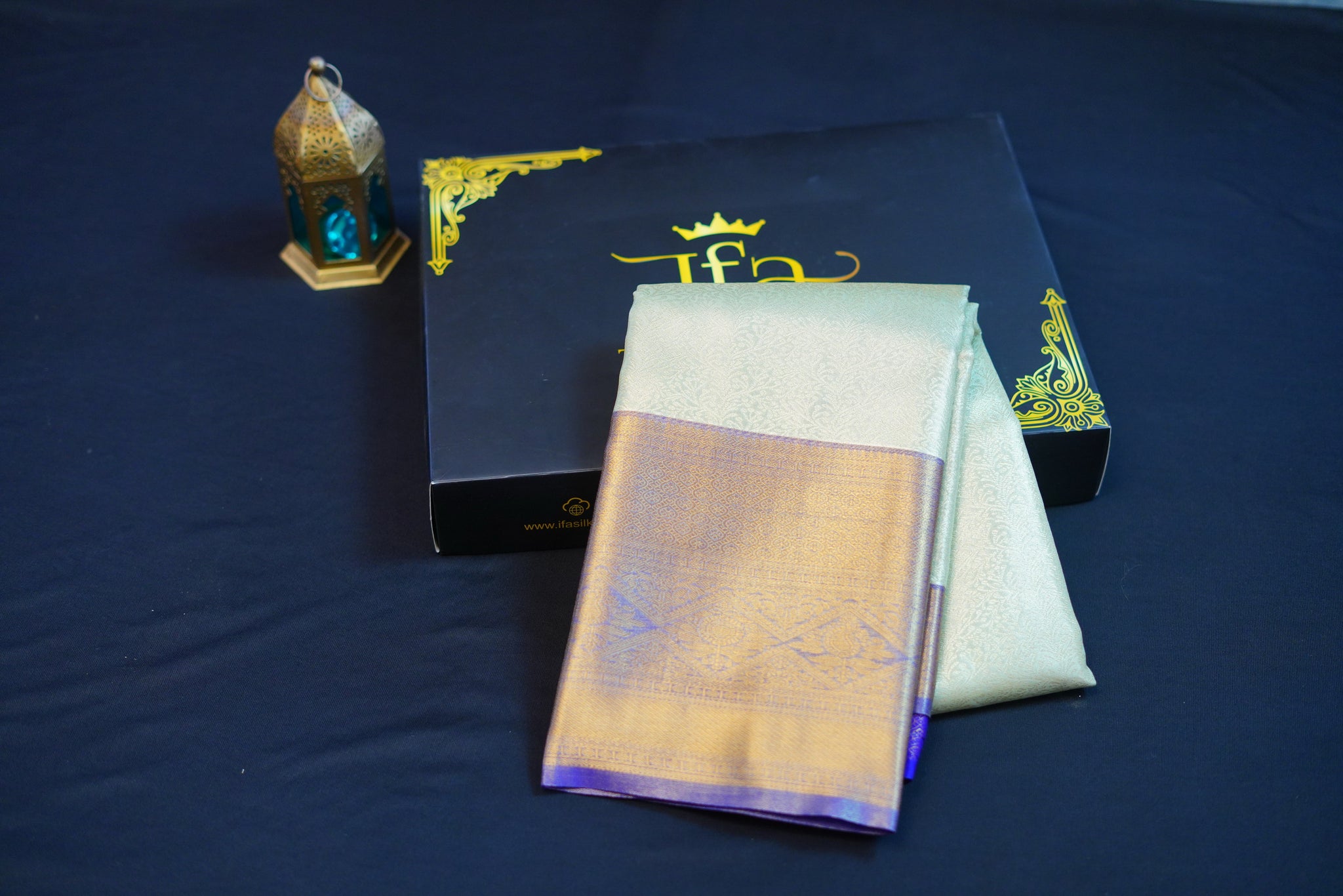 Kanjivaram zari woven silk saree