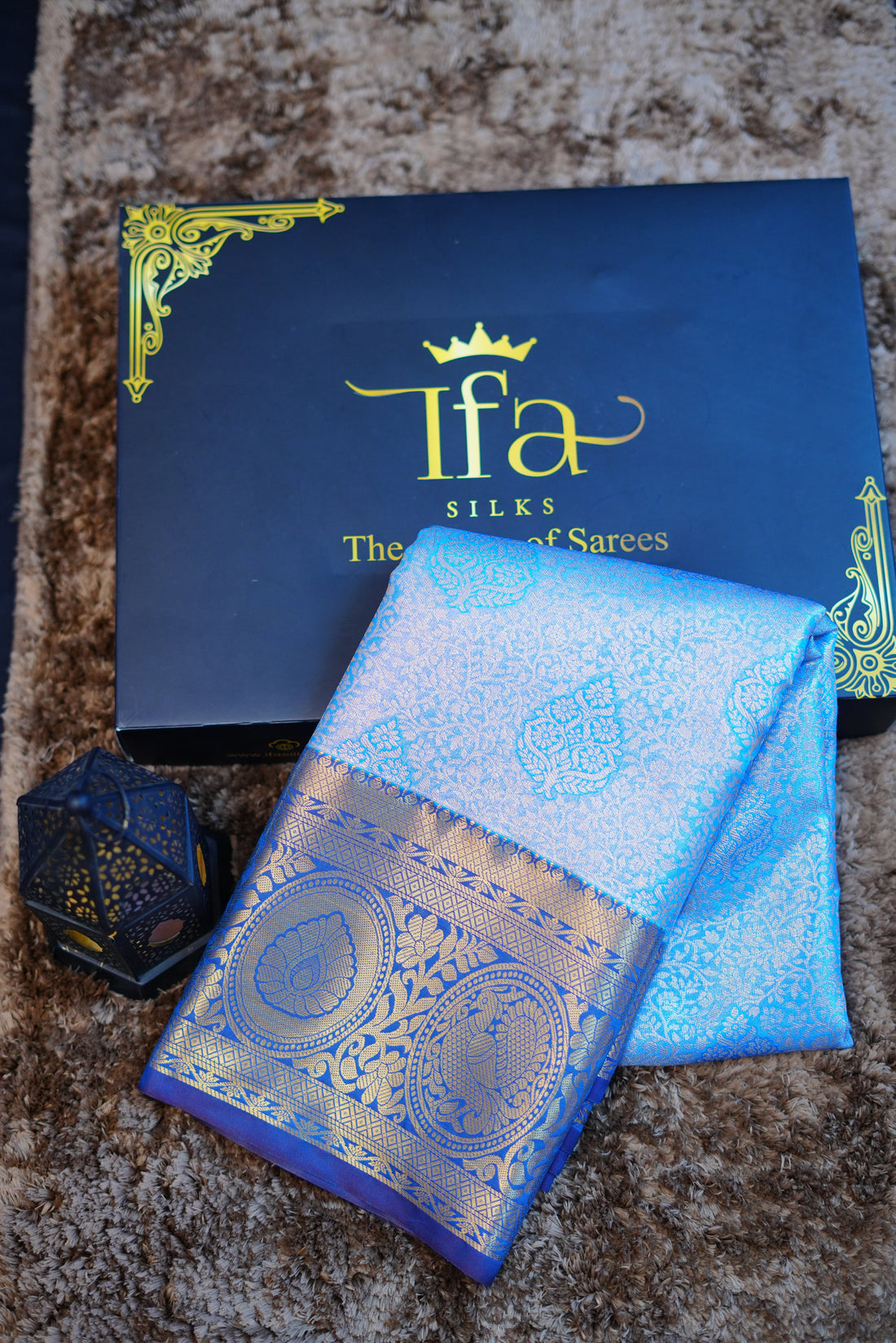 Kanjivaram zari woven silk saree